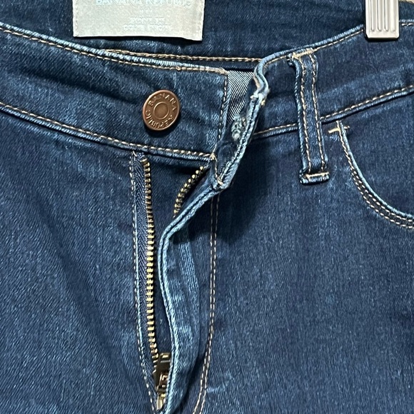 Banana Republic Skinny Fit Mid Rise Jeans - Picture 5 of 10
